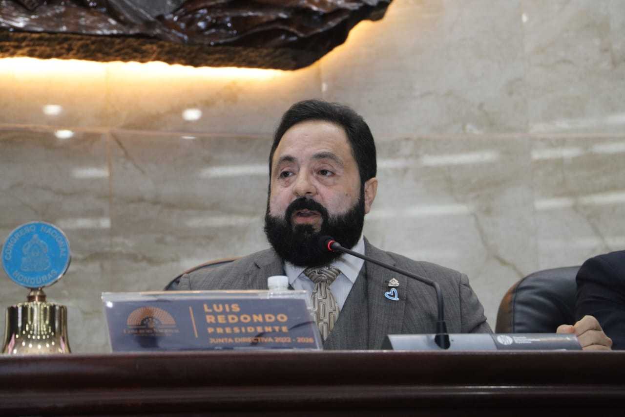 “No voy a pagar y no voy a dejar que me extorsionen por pauta”